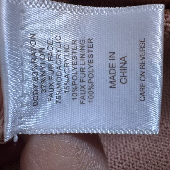 Vintage Y2K Rose Pink Faux Fur Crop Cardigan Sweater Indie Sleaze Fairy 2000s M - Picture 9 of 9